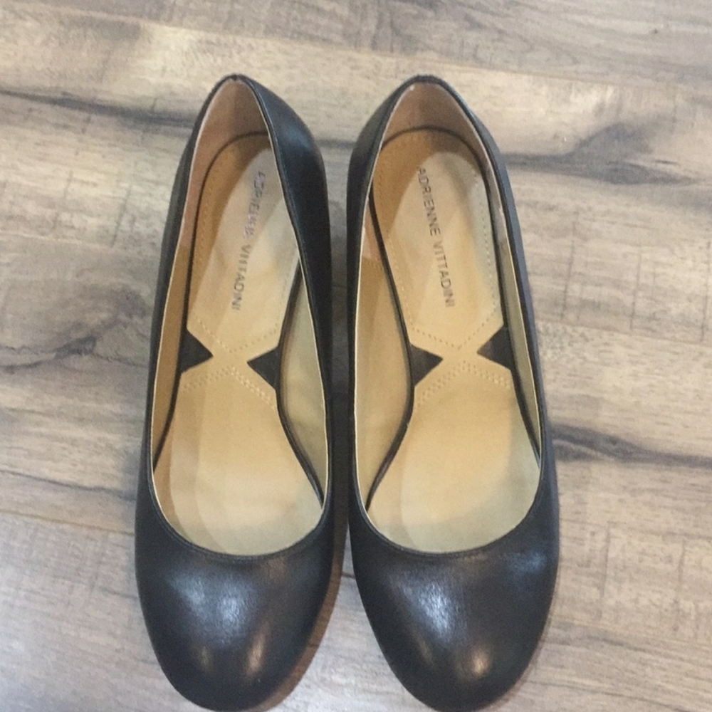 Black shoes 8.5